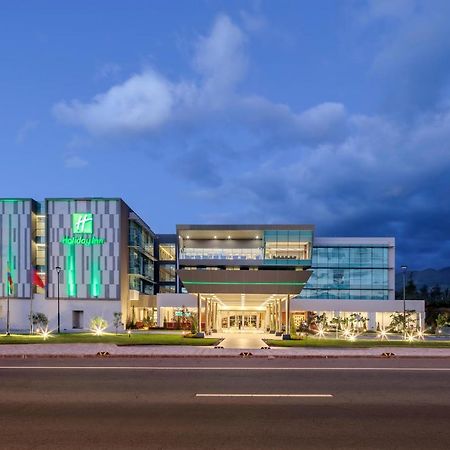Holiday Inn - Quito Airport By Ihg Tababela Exterior foto The new building of the University of La Rioja, in Logroño.