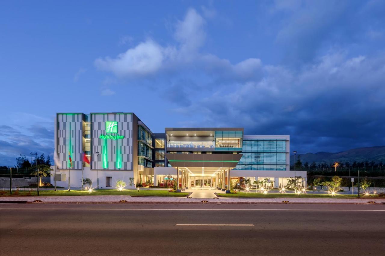 Holiday Inn - Quito Airport By Ihg Tababela Exterior foto The new building of the University of La Rioja, in Logroño.