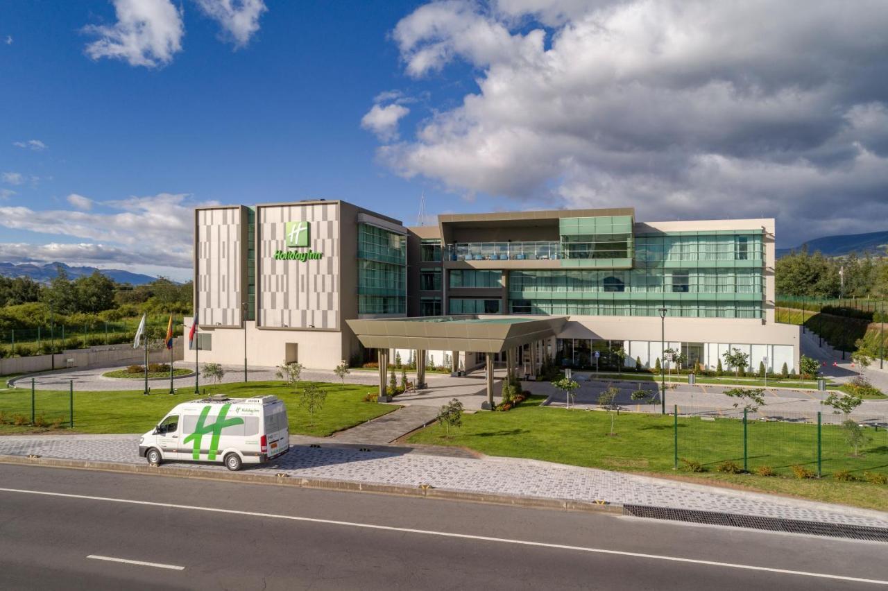 Holiday Inn - Quito Airport By Ihg Tababela Exterior foto The new headquarters of the company in San Sebastián, Spain.